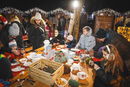 Božiček in žive jaslice (129)